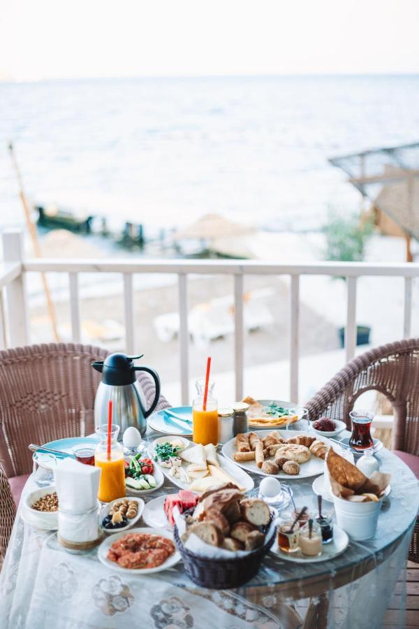 Bueyuekada Loc'ada Hotel Prinseneilanden